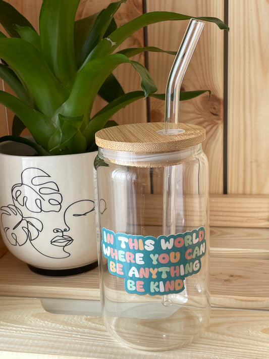 Trinkglas: Be Kind